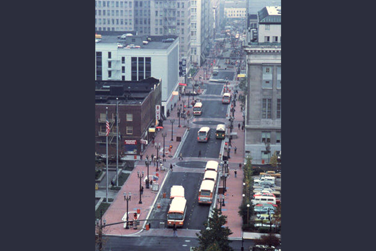 Aerial photo of buses on the Portland Mall